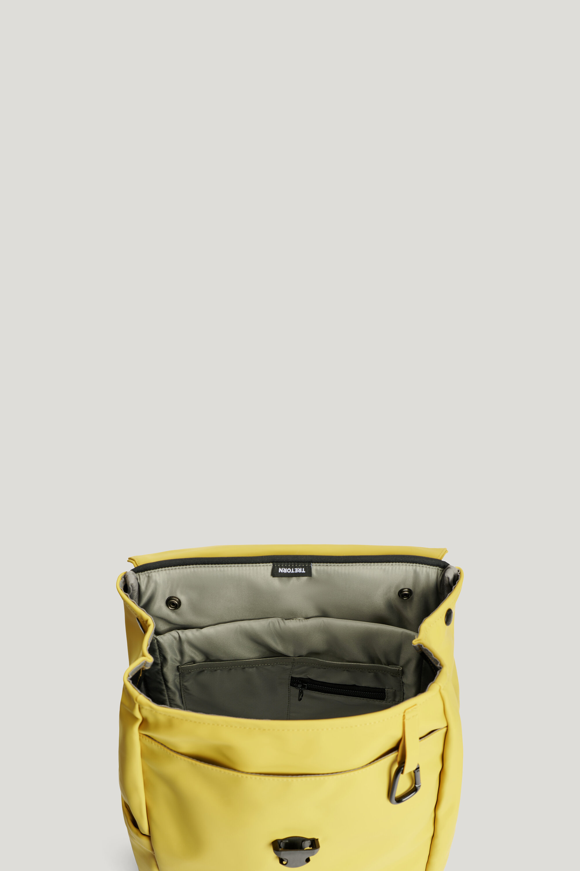 WINGS DAYPACK VANNTETT POSE