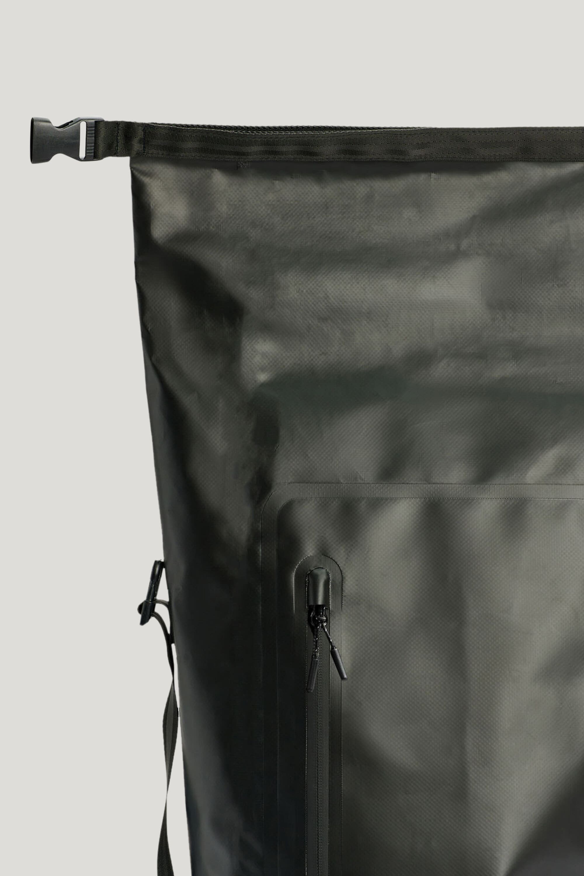 LYA ROLLTOP VANNTETT RYGGSEKK